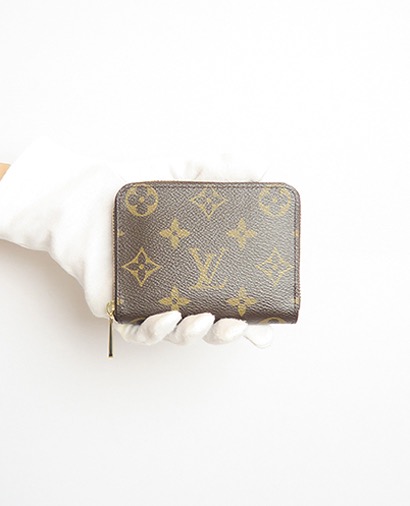 Louis Vuitton Zippy Coin Purse, front view